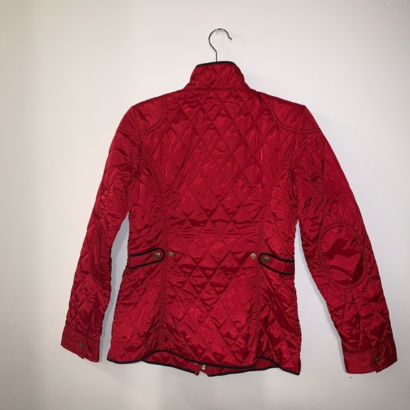 Banana Republic Ladies red quilted jacket. - Picture 2 of 6